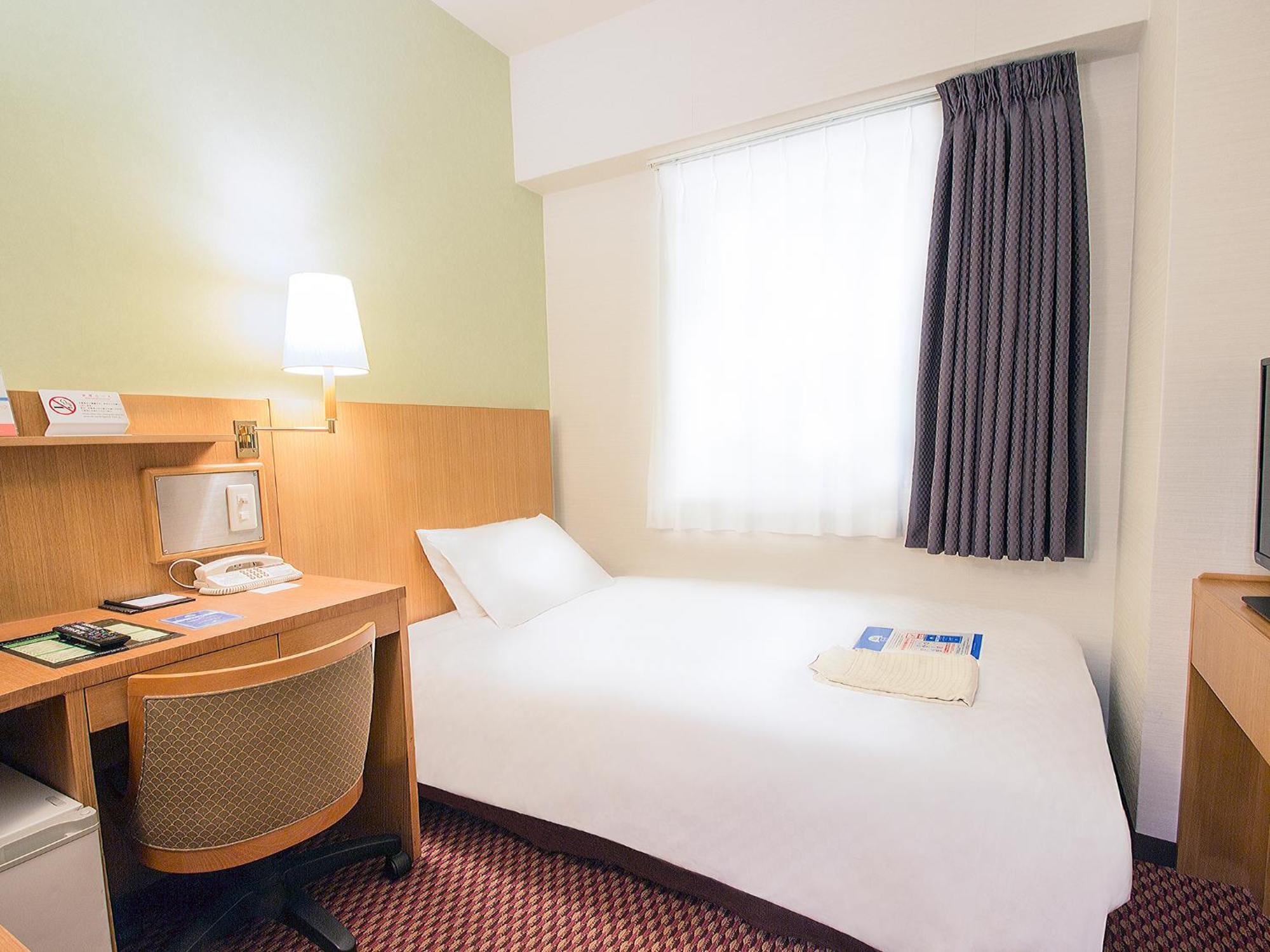 Hearton Shinsaibashi 3* Ōsaka